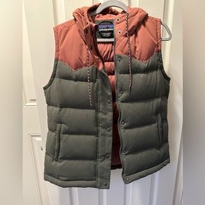 Patagonia Women’s Bivy hooded vest